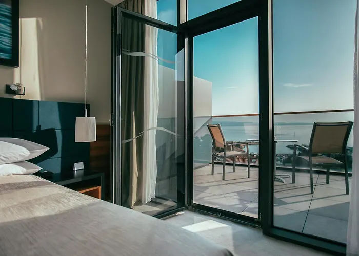 Marvie Hotel&health 4*
