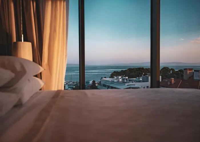 Ξενοδοχείο Marvie & Health 4*