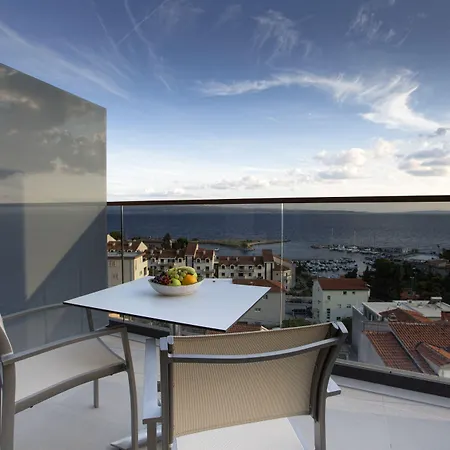 Marvie & Health מלון